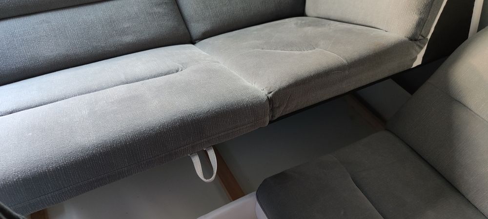 Narożnik z funkcją spania