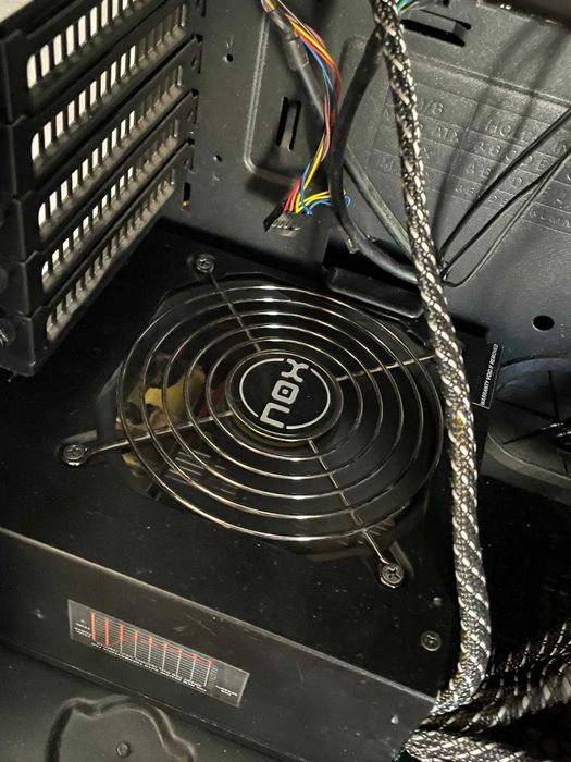 Computador Gaming Clássico - i5 4670k e GTX 670