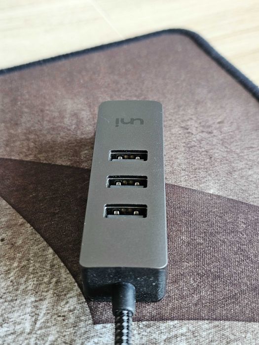 UNI Hub USB 3.0 com Ethernet RJ45