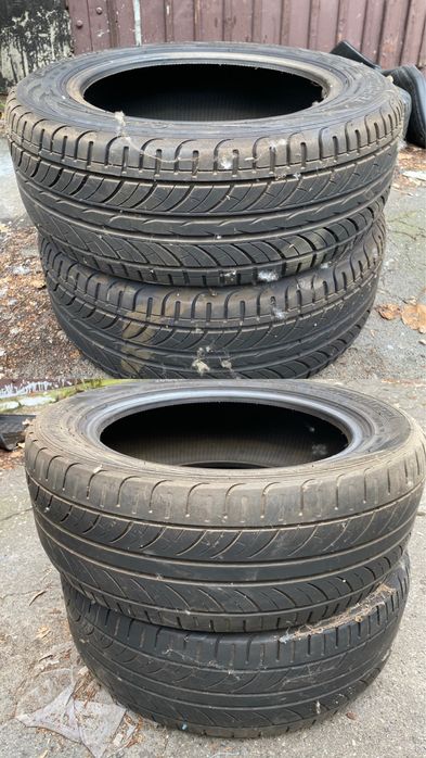 Комплет летней резины 205/55/16 хорошее состояние