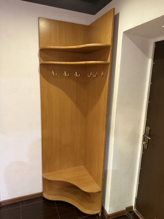 Передпокій в коридор, прихожа