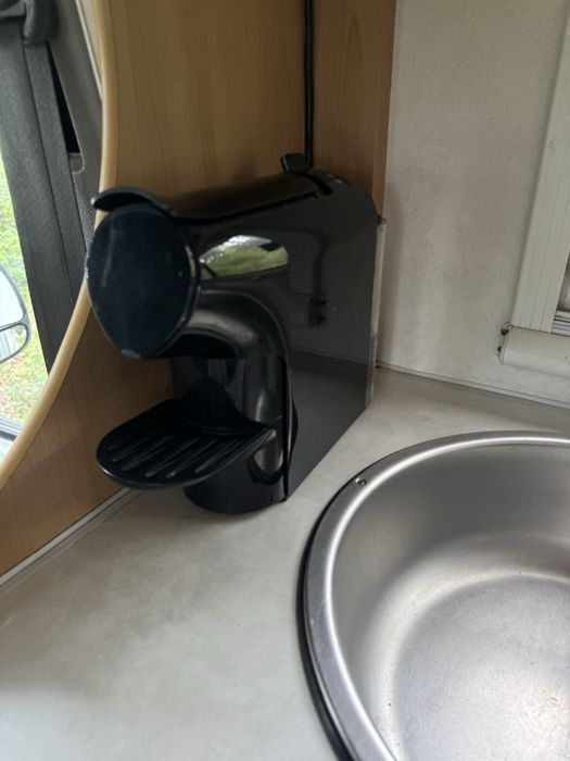 Autocaravana de 2006 com 6 lugares