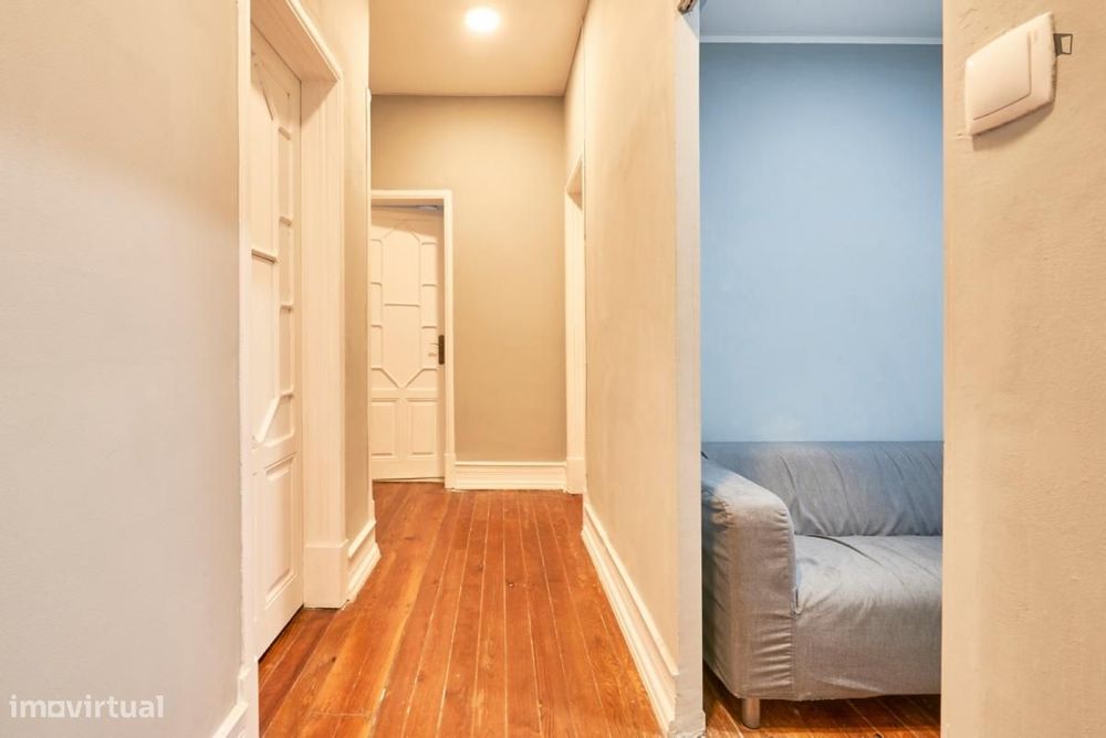 Quarto - localizado em Entrecampos Lisbon