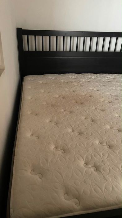 Cama de casal C/ colchão