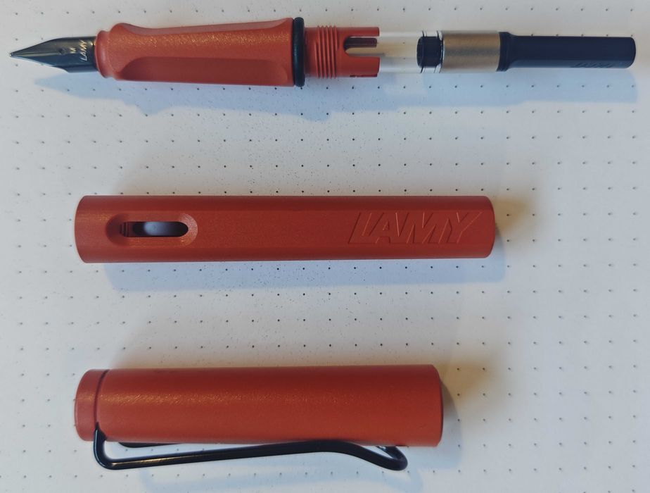Caneta de Aparo Lamy Safari - Terra Red "Original" Edição Limitada