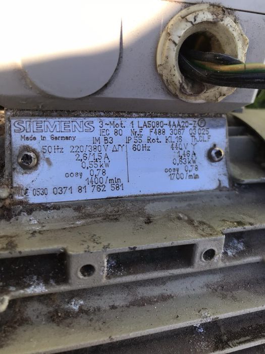 Електродвигун Siemens 0,55 кВт 1400 об/хв 220/380 В (робочий)