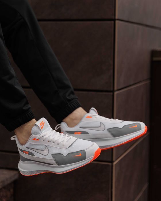 Чоловічі кросівки Nike Simple | мужские кросовки Nike Simple