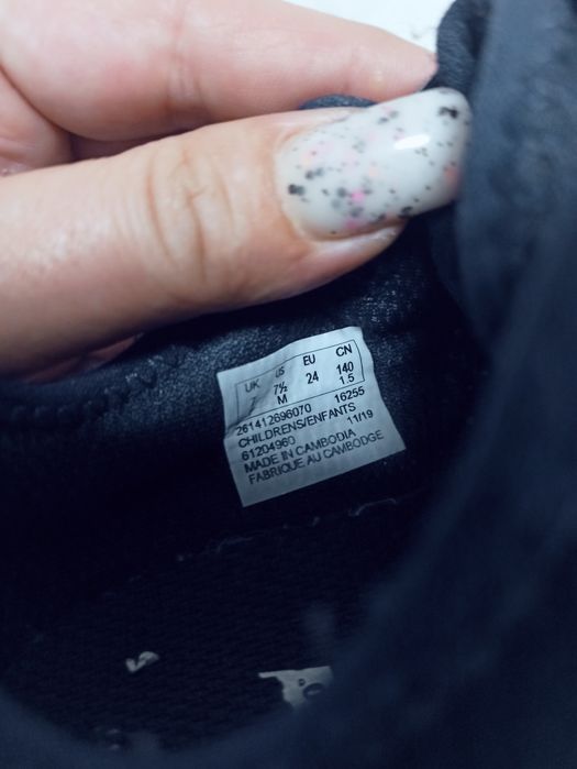 CLARKS 24 розмір, устілка 15 см, кросівки для хлопчика