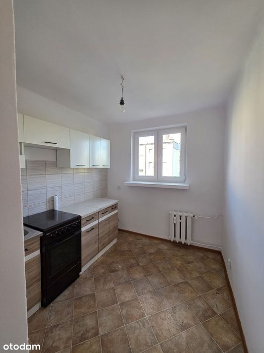 3-pokojowe mieszkanie z balkonem i piwnicą w Przemyślu