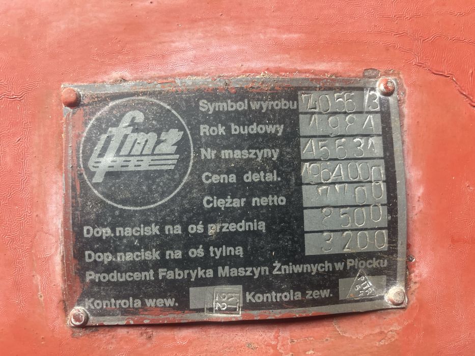 Kombajn zbożowy Bizon Z056 Super
