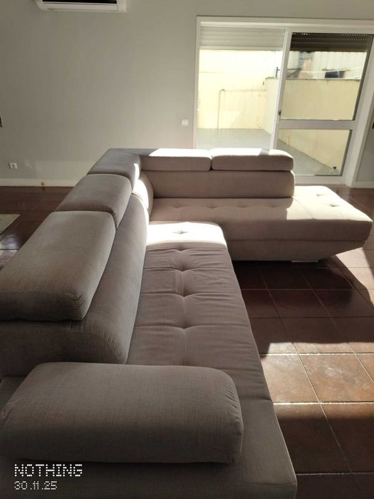 sofá três e dois lugares
