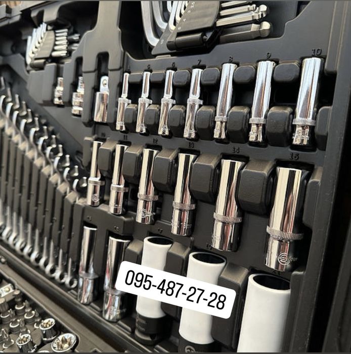 Набір інструментів професійний на 176 од. INTERTOOL ET-7176 сталь Cr-V