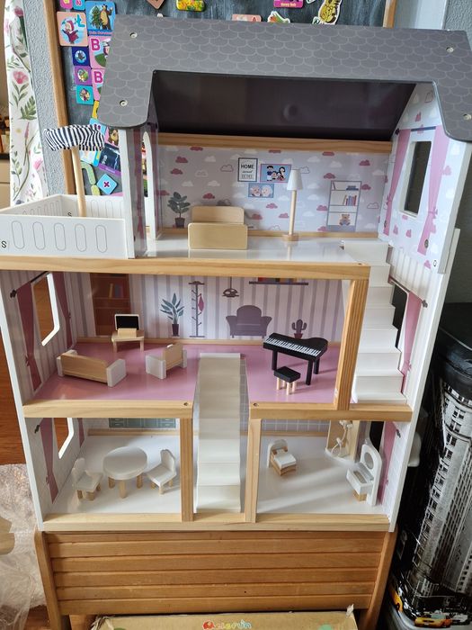 Jak nowy domek dla lalek willa XXL bardzo duży 78cm wysoki