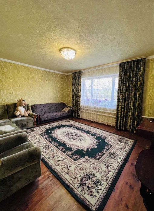 Продаю 2х этажный коттедж в живописном р-не г Мерефа