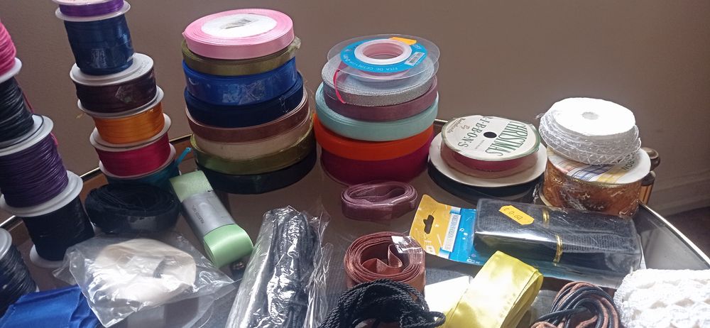 Retrosaria - material para costura