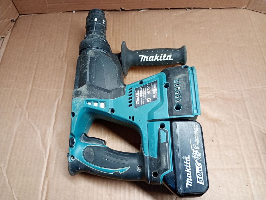 Młotowiertarka Makita DHR 243