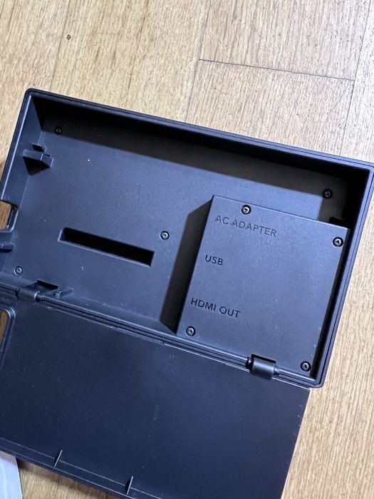 Dock Original Nintendo Switch – Modelo HAC-007 (Usada)