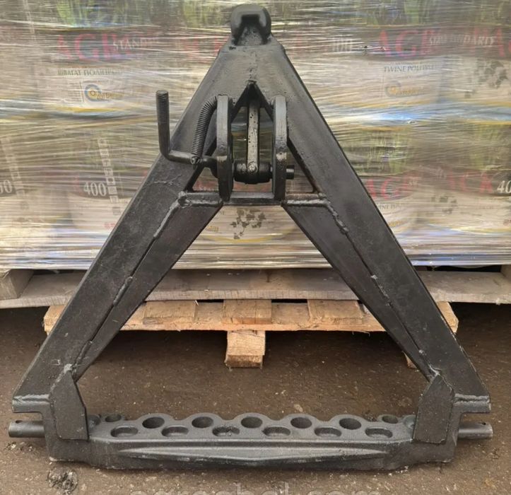 Продам трикутник та рамку на огортача