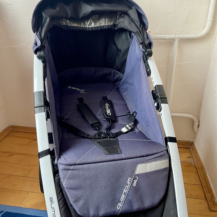 Продам коляску EasyGo Quantum