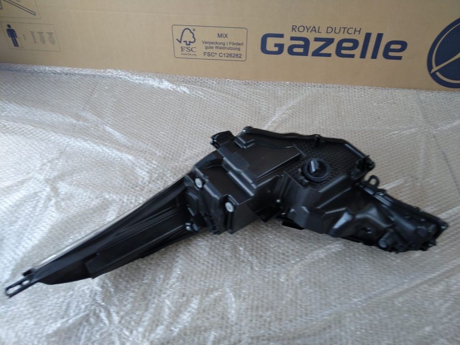 Toyota C-HR Lampa Full Led Prawa CHR 16-19