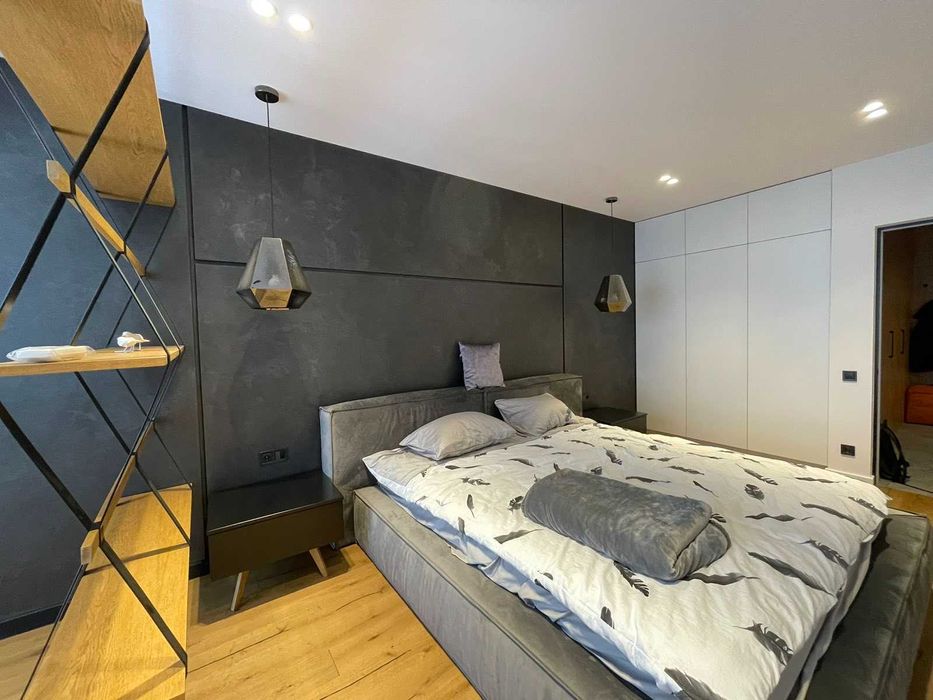 Героїв УПА 73в. Студія+спальня. Гардероб.  60м.кв.  Підземний паркінг!