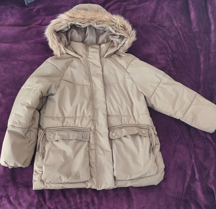 Зимова куртка на дівчинку Reserved.