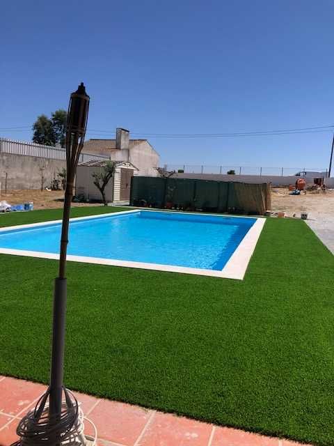Piscinas com tratamento o sal a partir de   10900 euros