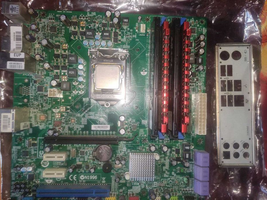 КОМПЛЕКТ I7, 12 gb dd3, плата 1156 + кулер