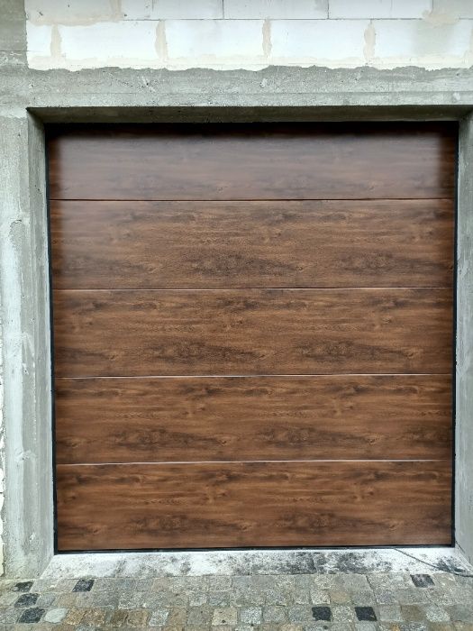 Brama Garażowa Drzwi Segmentowa Automatyczna każdy Wymiar Różne Kolory