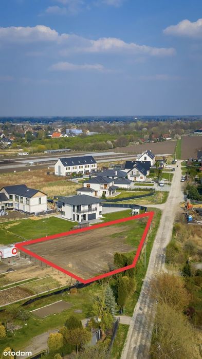 Na sprzedaż wyjątkowa działka budowlana o powierzchni 1349 m²-Iwiny
