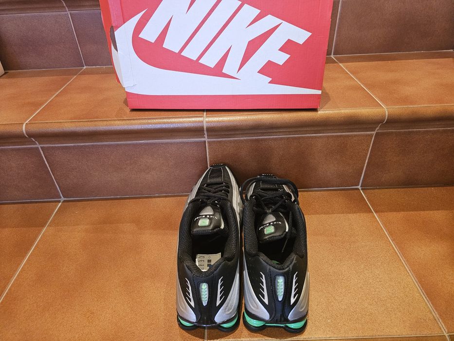 Sapatilhas NIKE Shox R4 - Originais (Novas em caixa)