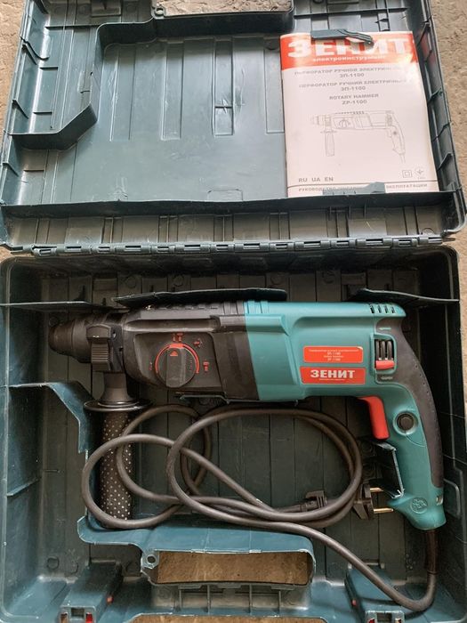 Продам перфоратор зенит зп 1100