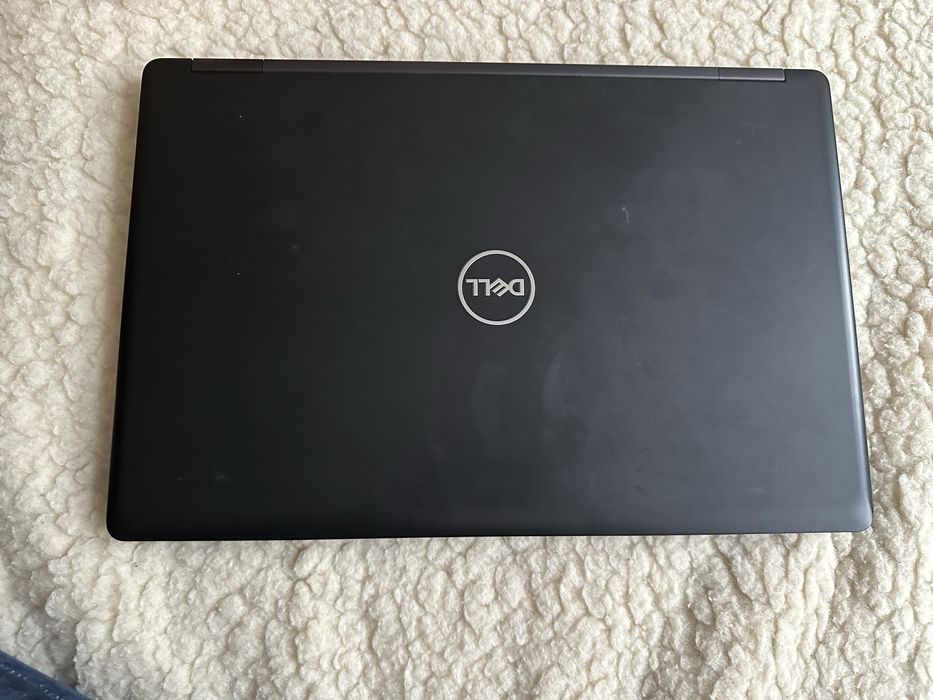 Dell Latitude 5590