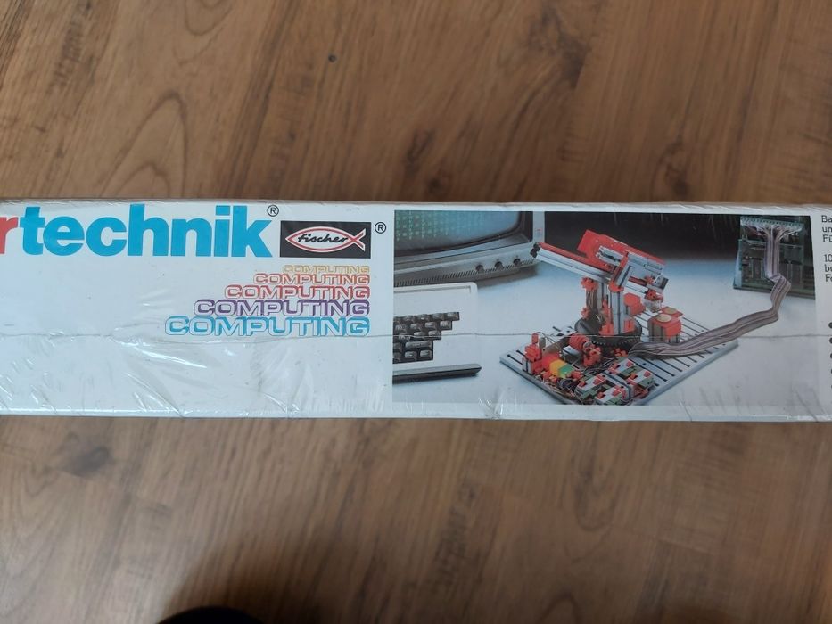 Продам крнструктор fischertechnik.