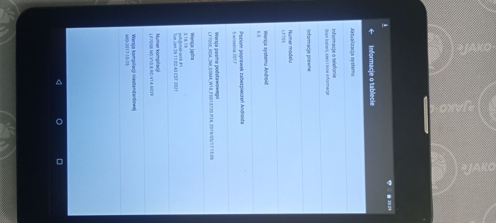Tablet nowy z ładowarką i kabele