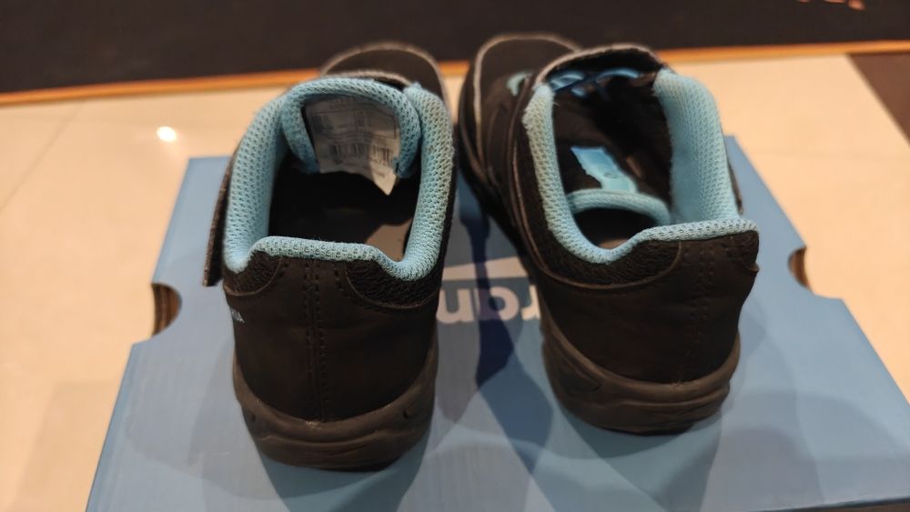 Adidasy trekkingowe quechua 31  Mh100