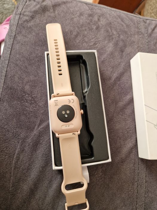 Smartwatch nowy różowy