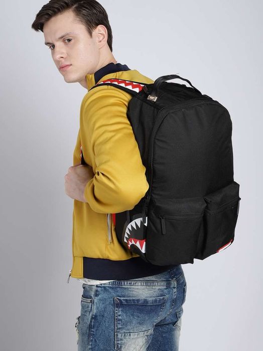 Sparyground double cargo side