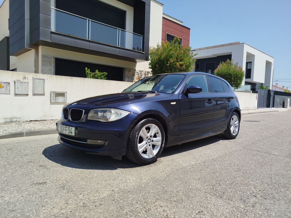 BMW serie 1 versão 120D 177 edition sport impecável