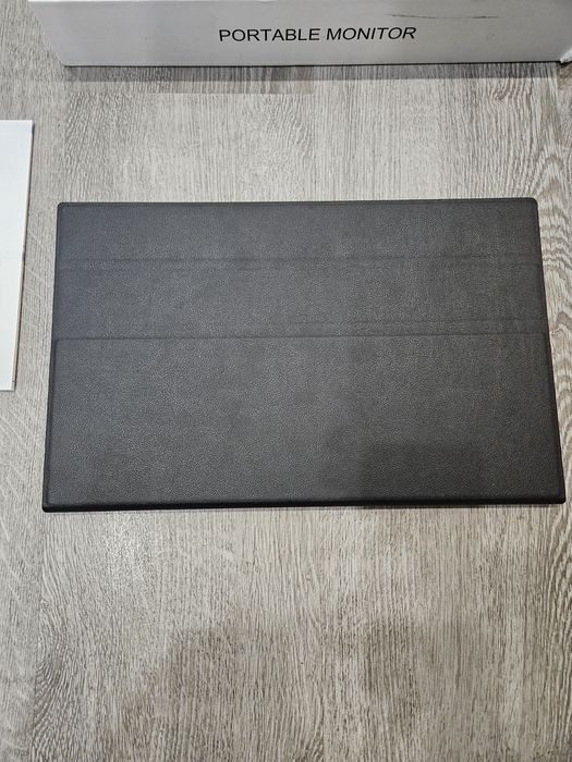 Портативний монітор 16"