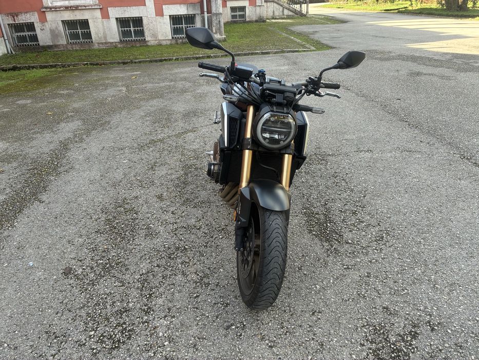Honda cb650r Neo sports café
