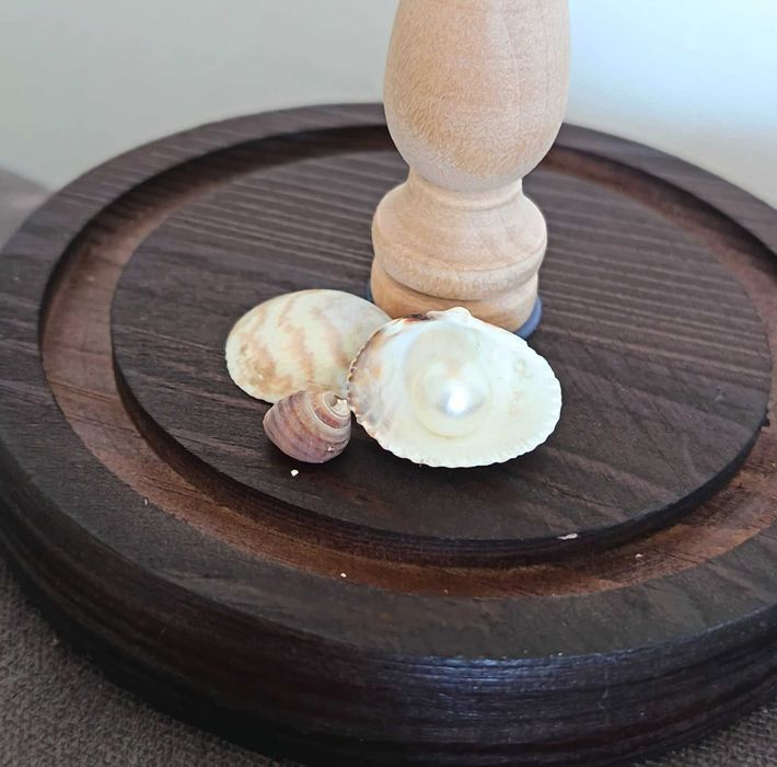 Candeeiro em forma de concha