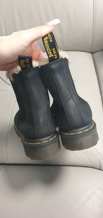 Botki ze skory ocieplane Dr.Martens 37