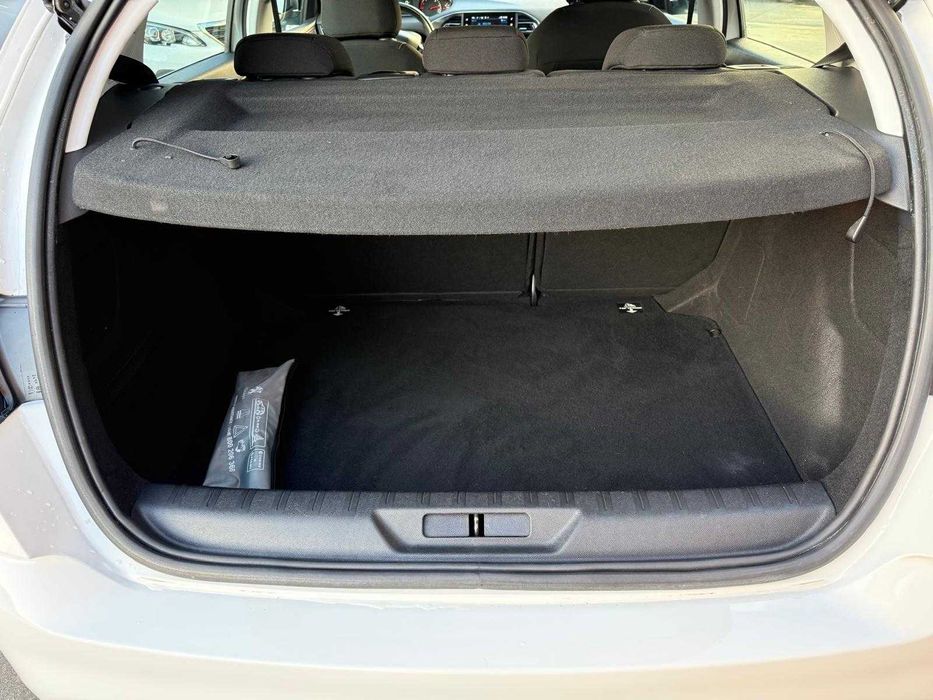 Peugeot 308 1.5 BlueHDi Business Line