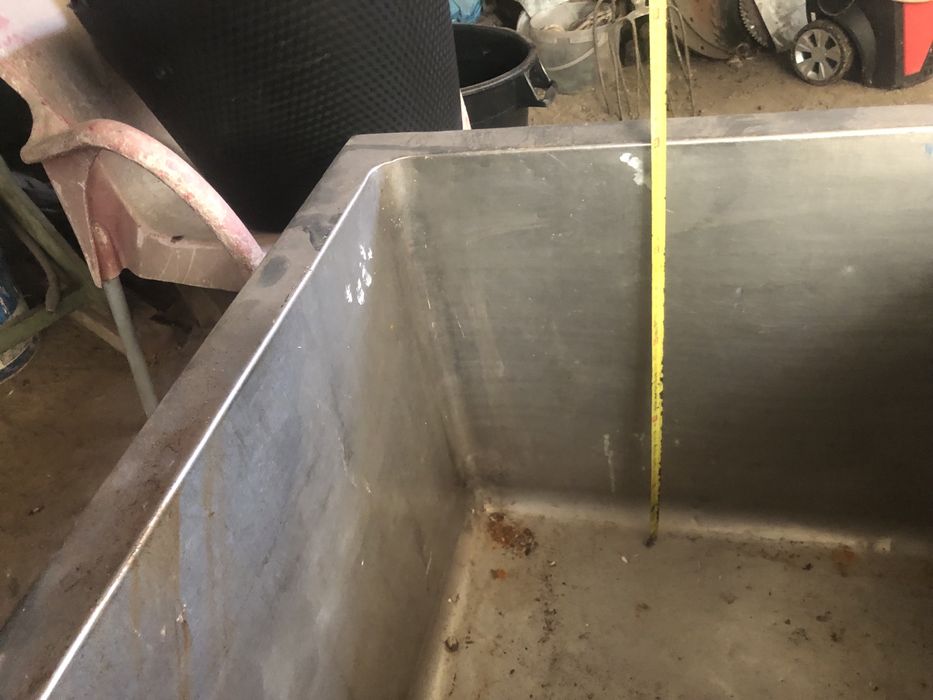 Tanque pequeno de inox