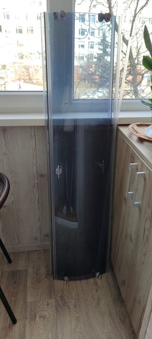 Душева кабінка 80х80