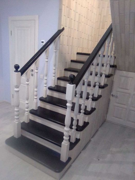 Міжповерхові сходи