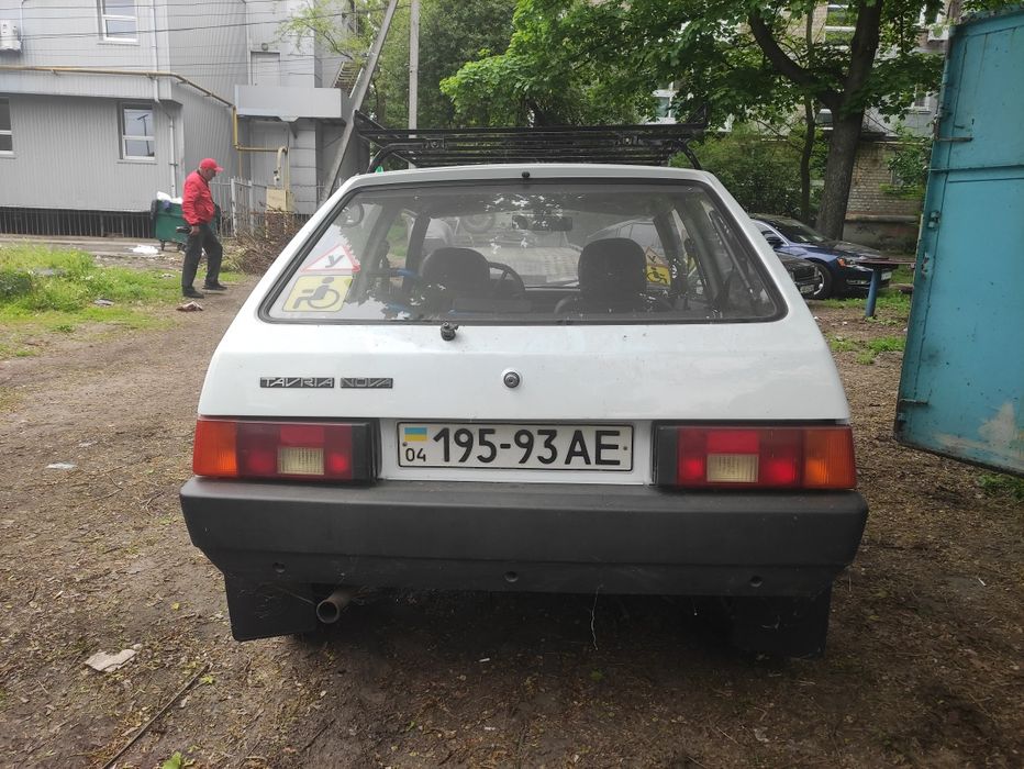 На запчастини або продаж