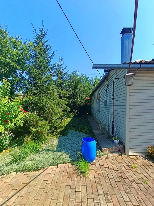 Будинок у Харкові в тихому, затишному місці