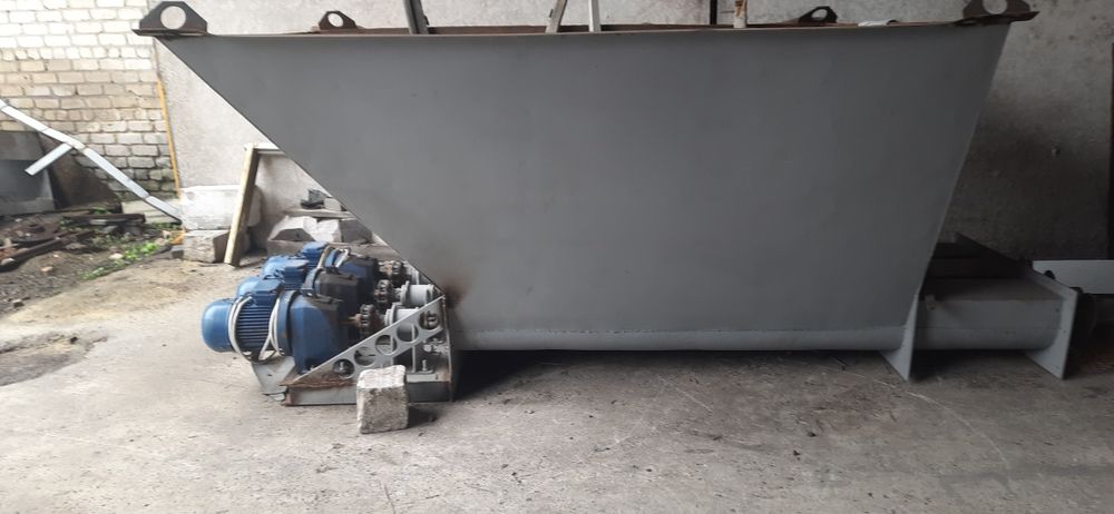 Витки шнека, шнеки. Бункери під щепу.